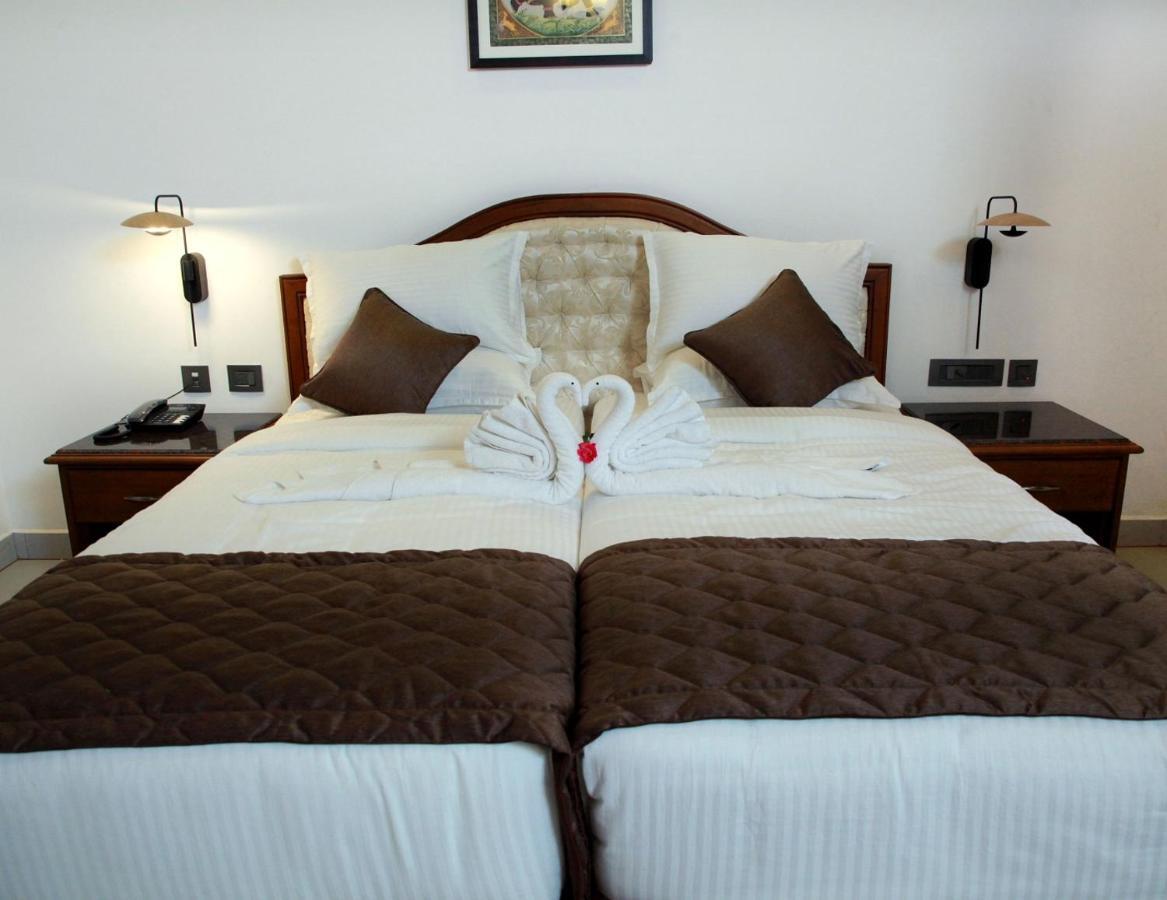 Villa De 1945 Mahe Ngoại thất bức ảnh